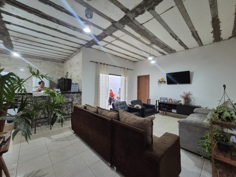 Imóvel à venda com excelente localização