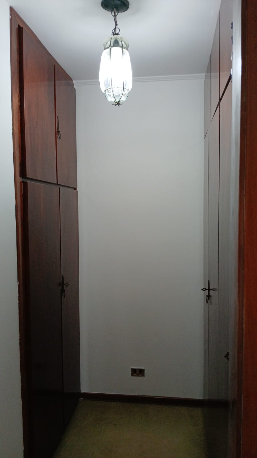 Amplo Apto para Locação em Perdizes – 220m² com 3 Dormitórios e 2 Vagas