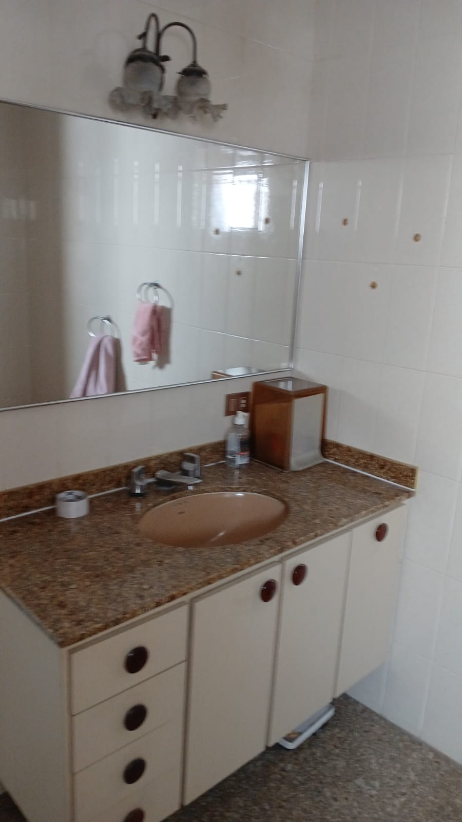 Amplo Apto para Locação em Perdizes – 220m² com 3 Dormitórios e 2 Vagas