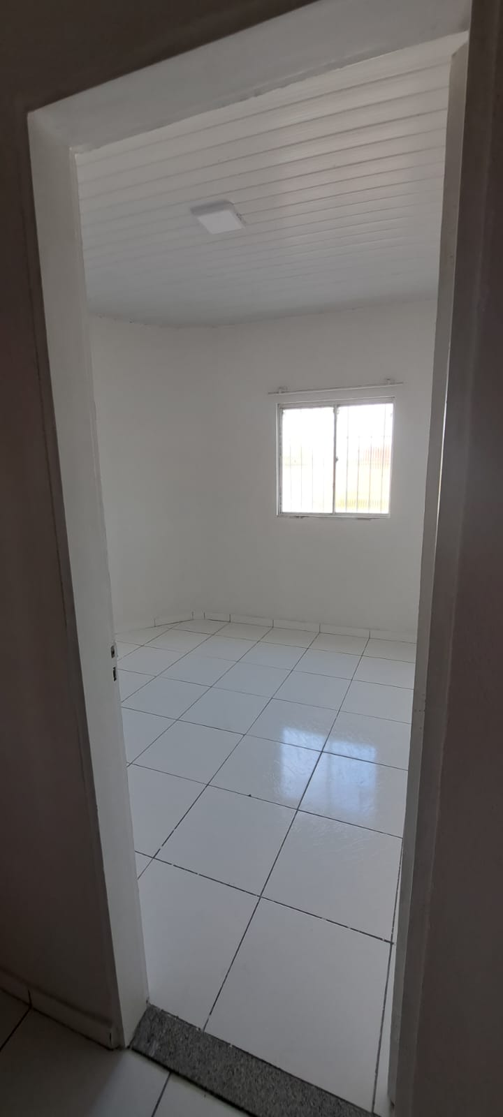 Casa com 02 pontos Comercias - 90 m²