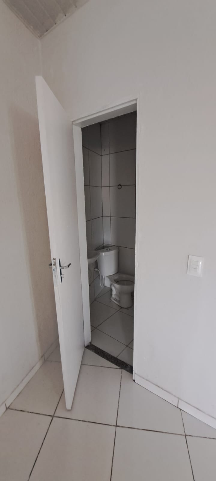 Casa com 02 pontos Comercias - 90 m²