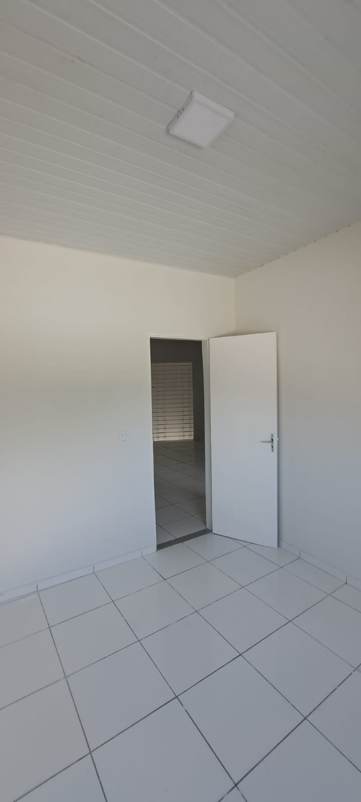 Casa com 02 pontos Comercias - 90 m²