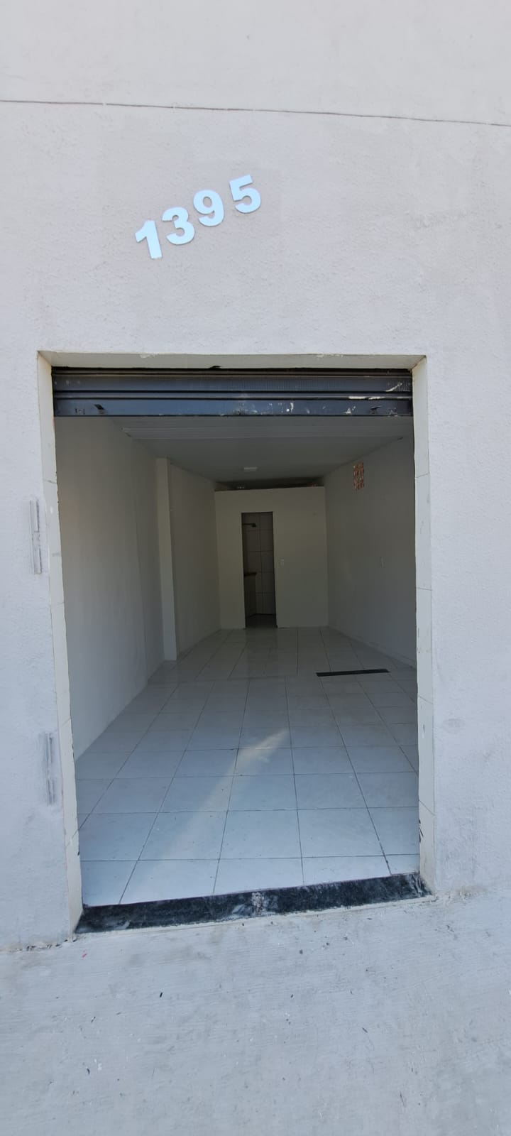 Casa com 02 pontos Comercias - 90 m²
