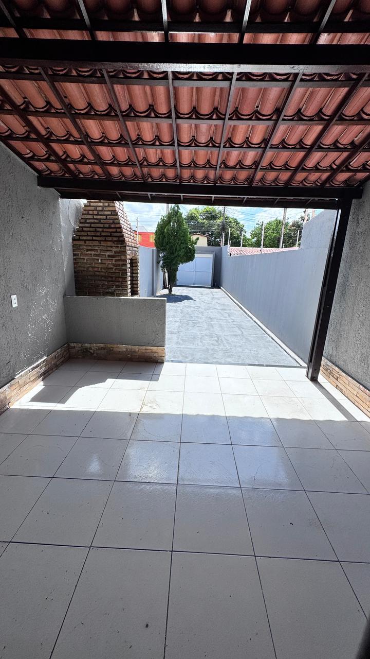 Casa Duplex com 03 quartos, 02 suítes e vaga para 03 carros - PLANALTO AYRTON SENNA