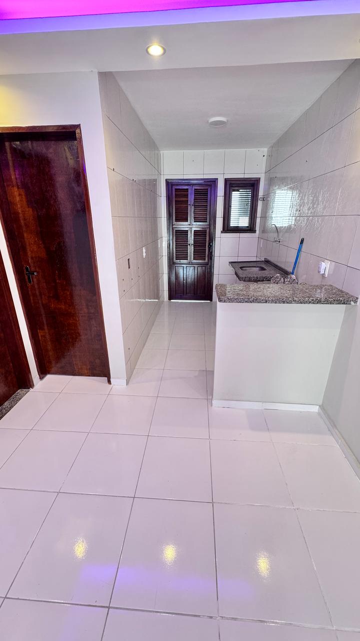 Casa Duplex com 03 quartos, 02 suítes e vaga para 03 carros - PLANALTO AYRTON SENNA