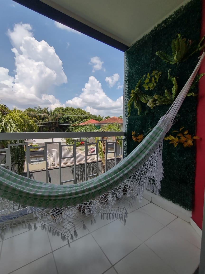 Cond Astúrias - Flores - Apartamento 2 Dormitórios em local tranquilo