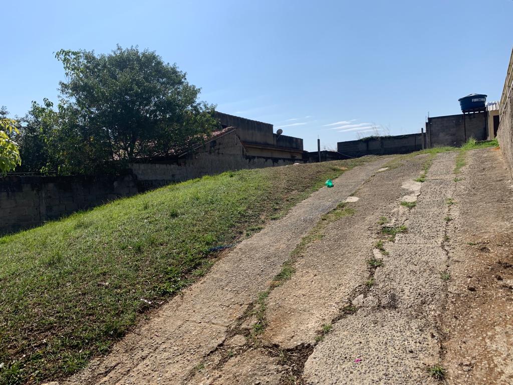 TERRENO NO BAIRRO CARVALHEIRA