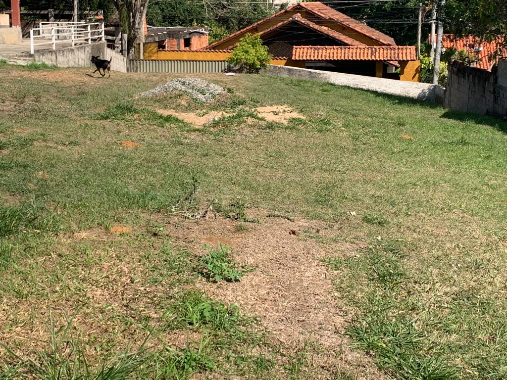 TERRENO NO BAIRRO CARVALHEIRA