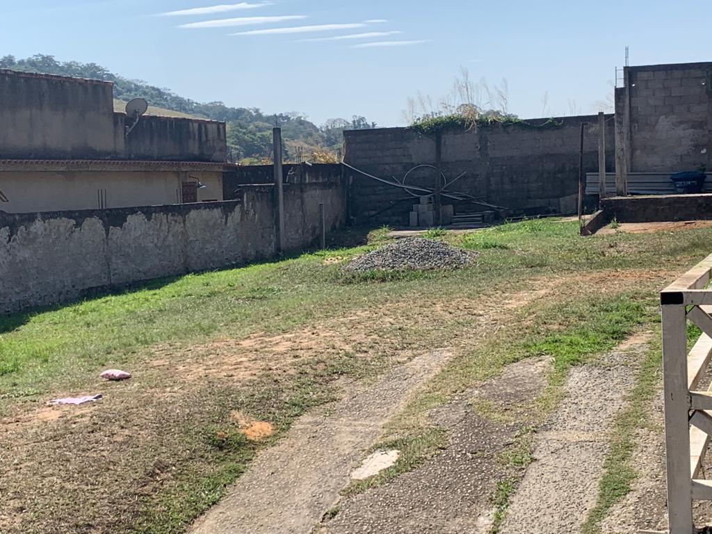 TERRENO NO BAIRRO CARVALHEIRA