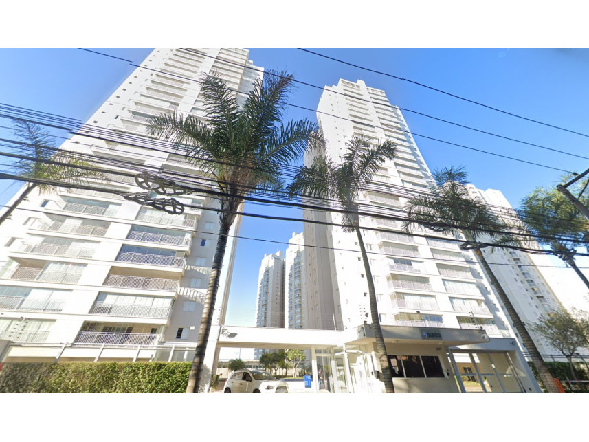 Apartamento à venda em leilão