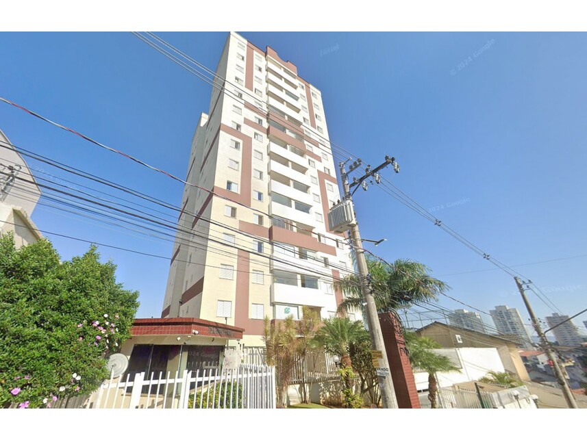 Apartamento à venda em leilão