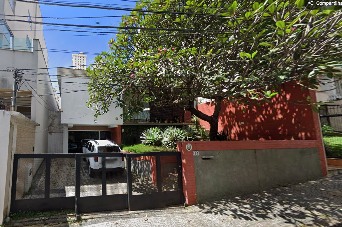 Casa de 02 pav c/ 260m² aprox.