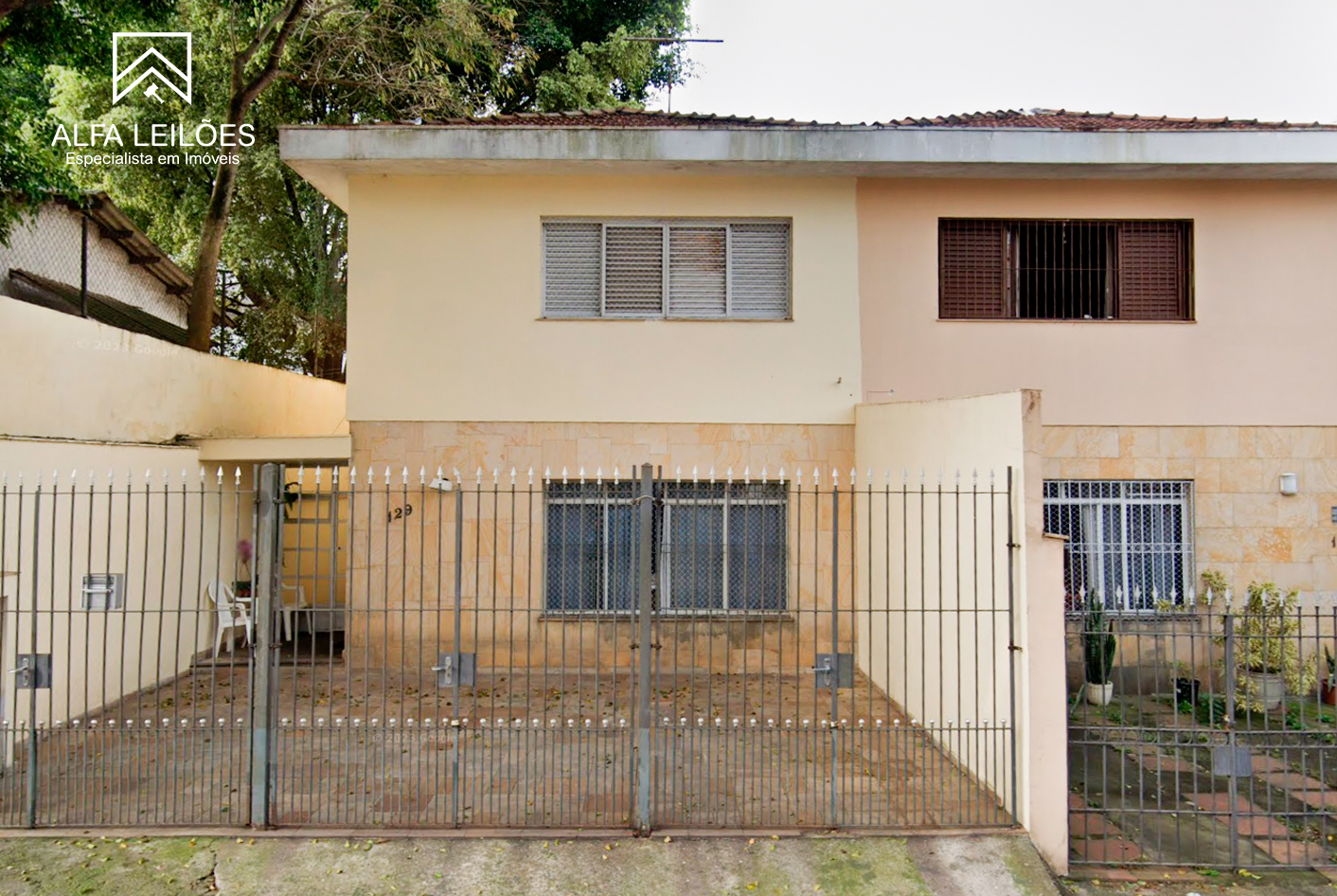 Leilão de 5 sobrados no bairro cidade vargas (sp)