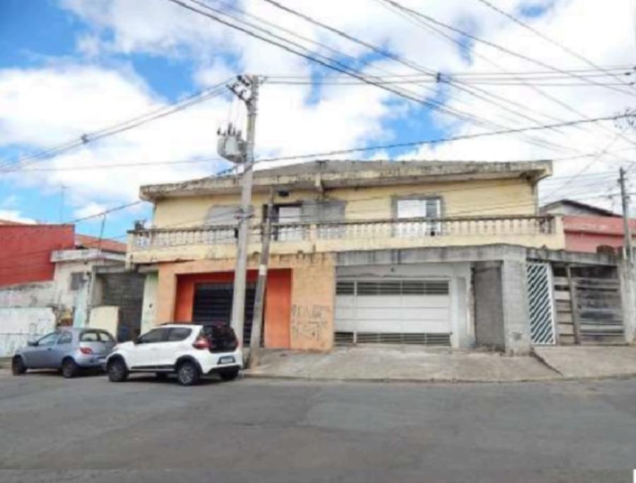 Direitos do terreno com 2 casas e 2 salões com 185,50m² - vila paulista - mogi das cruzes