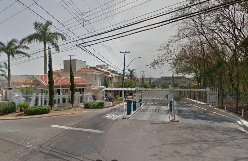 Casa 135m² em terreno 250m²