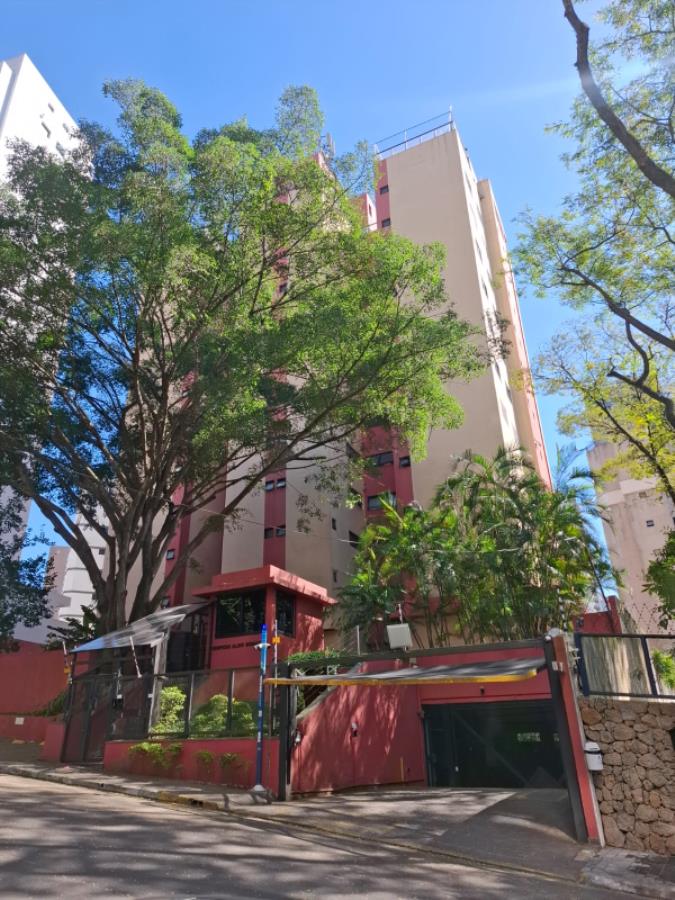 Leilão de apto e 3 vagas na vila andrade em são paulo/sp - judicial