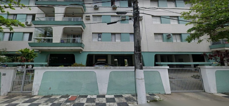 Apartamento em leilão em Guarujá - SP