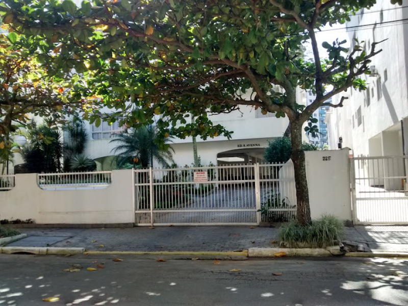 Leilão judicial - direitos sob apto. de 254,38 m², edifício ravena - vila julia, guarujá/sp