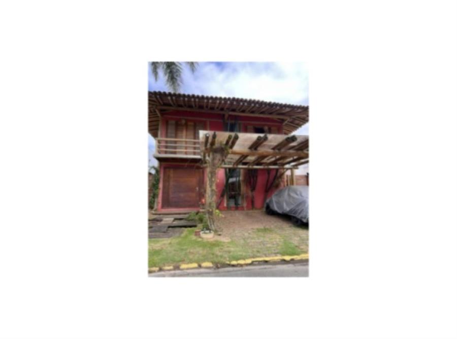 Itanhaém - casa cond. fechado - 4 suítes - piscina - 207m²