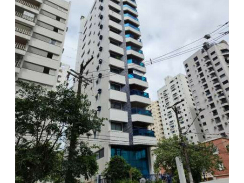 Apartamento à venda em leilão