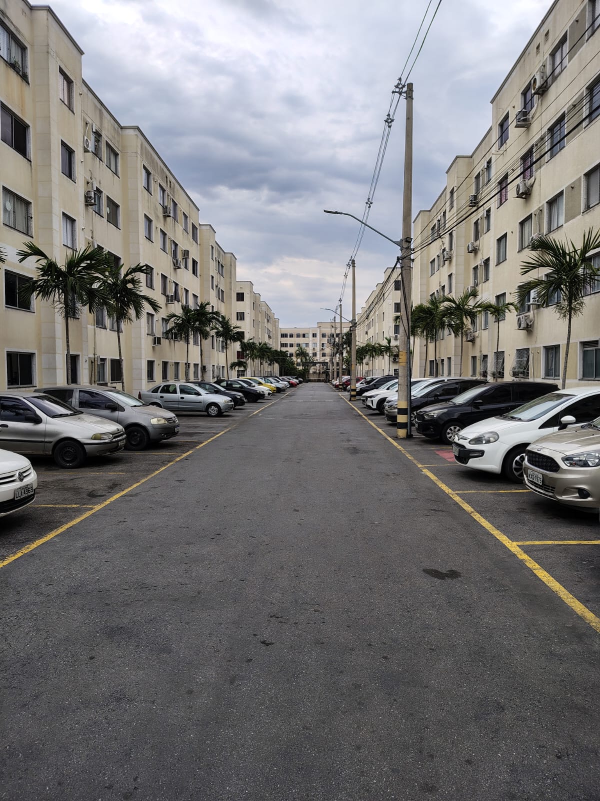 Apartamento em Condomínio