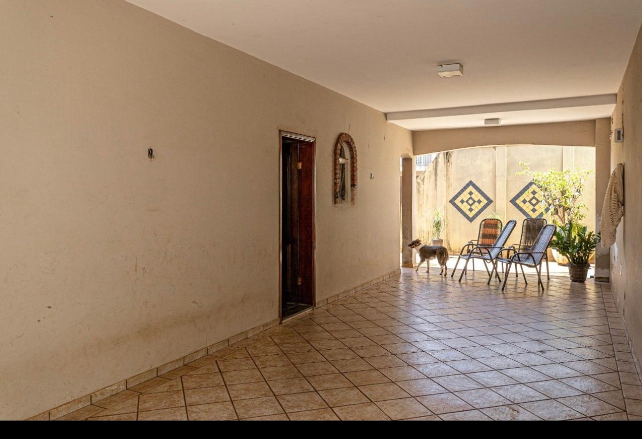  Sobrado à Venda na Zona 02 – Maringá/PR