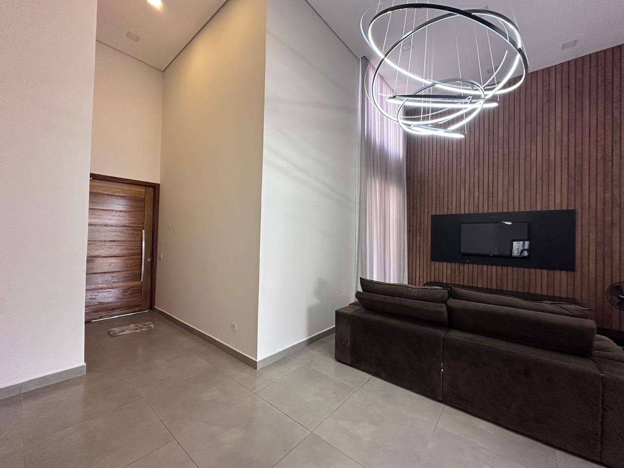 Casa com Hidromassagem no condomínio Portal Ville Gardênia 