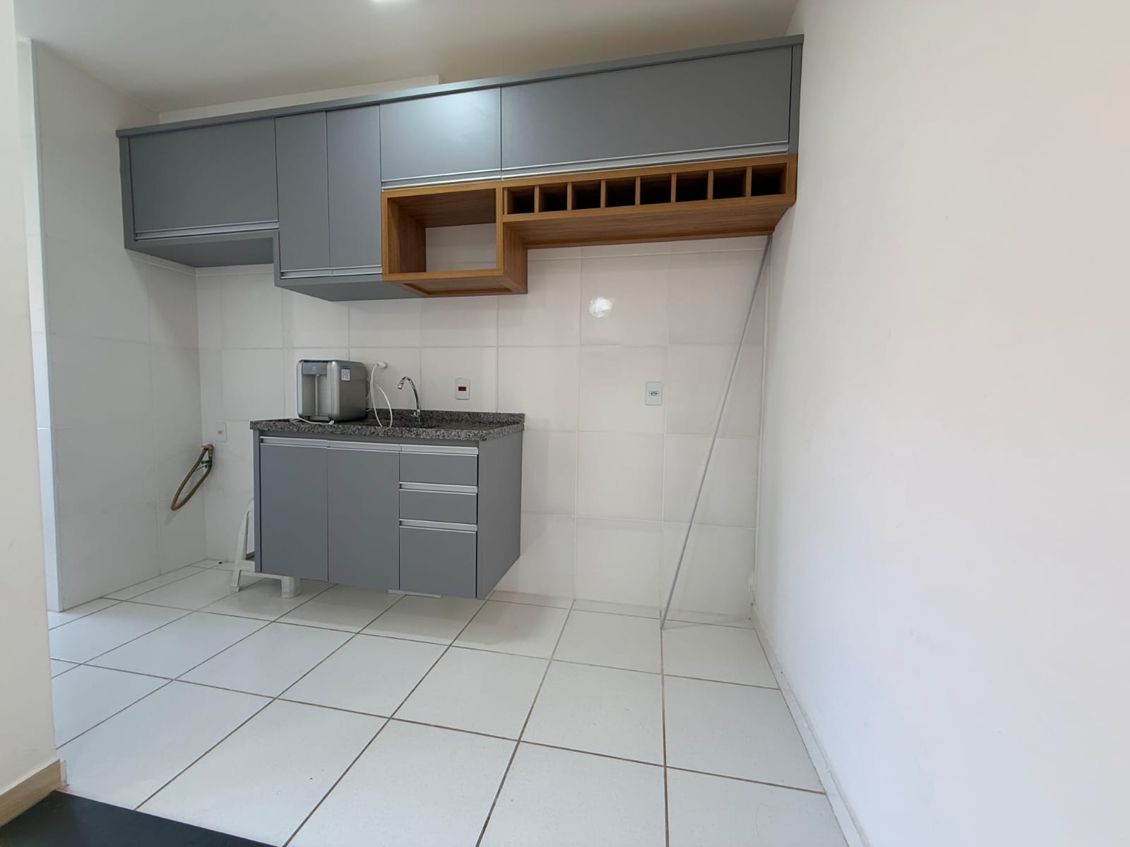 Apartamento em Condomínio no Recanto dos pássaros 