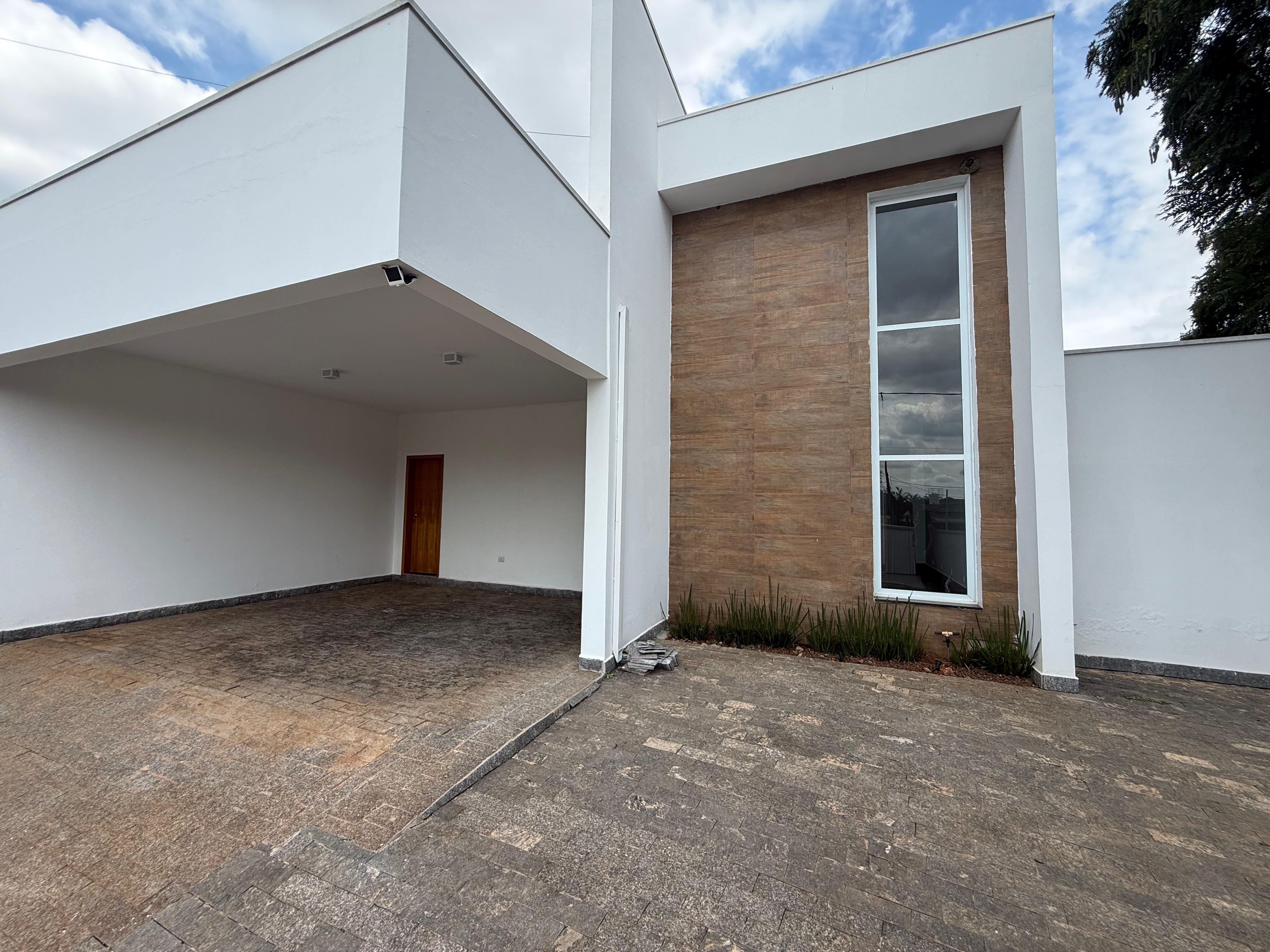 Charmosa Casa em condomínio no Vivendas do Parque em Boituva Novo