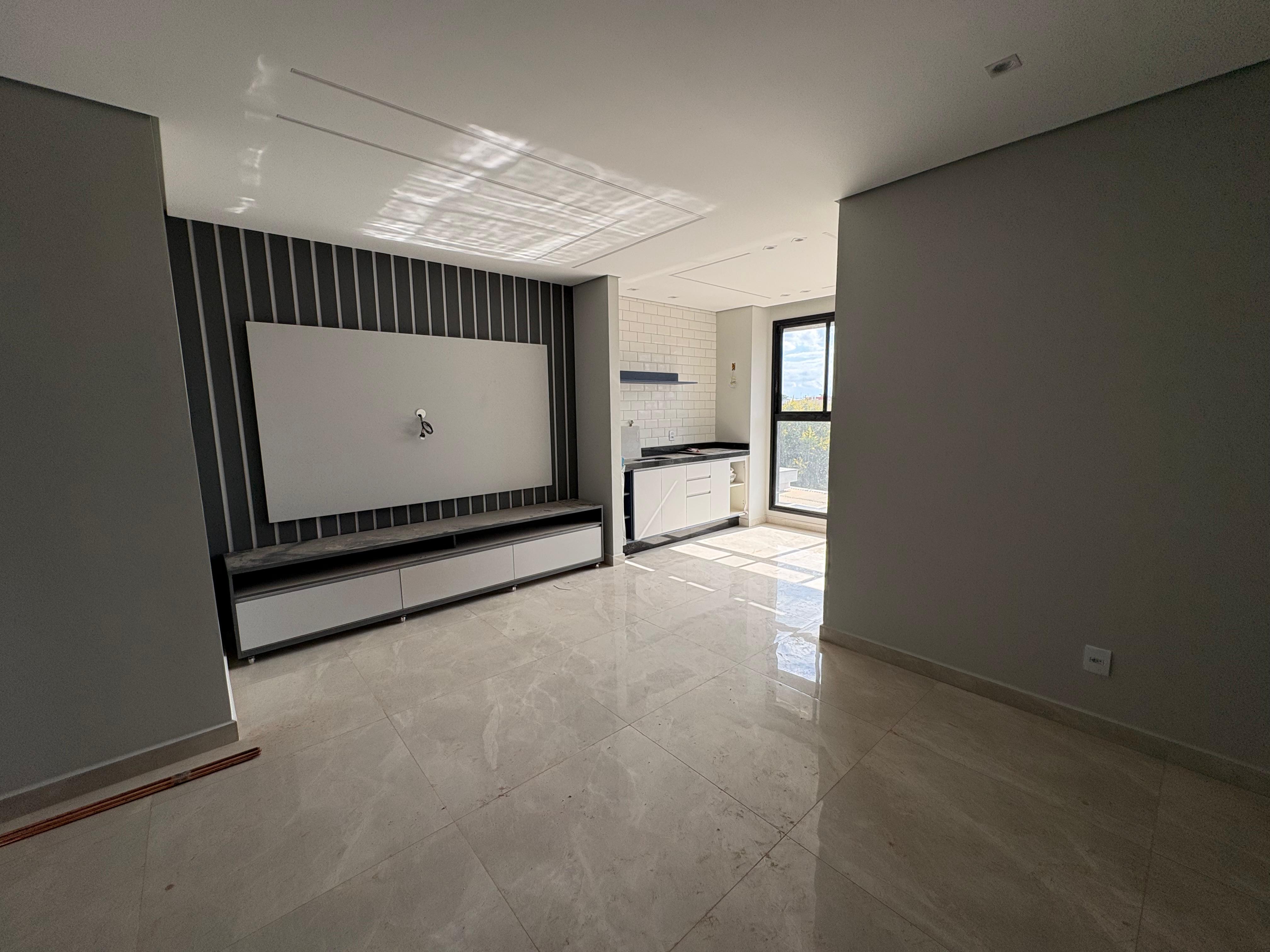 Aconchegante Apartamento Decorado em Condomínio no Portal Ville Azaléia 
