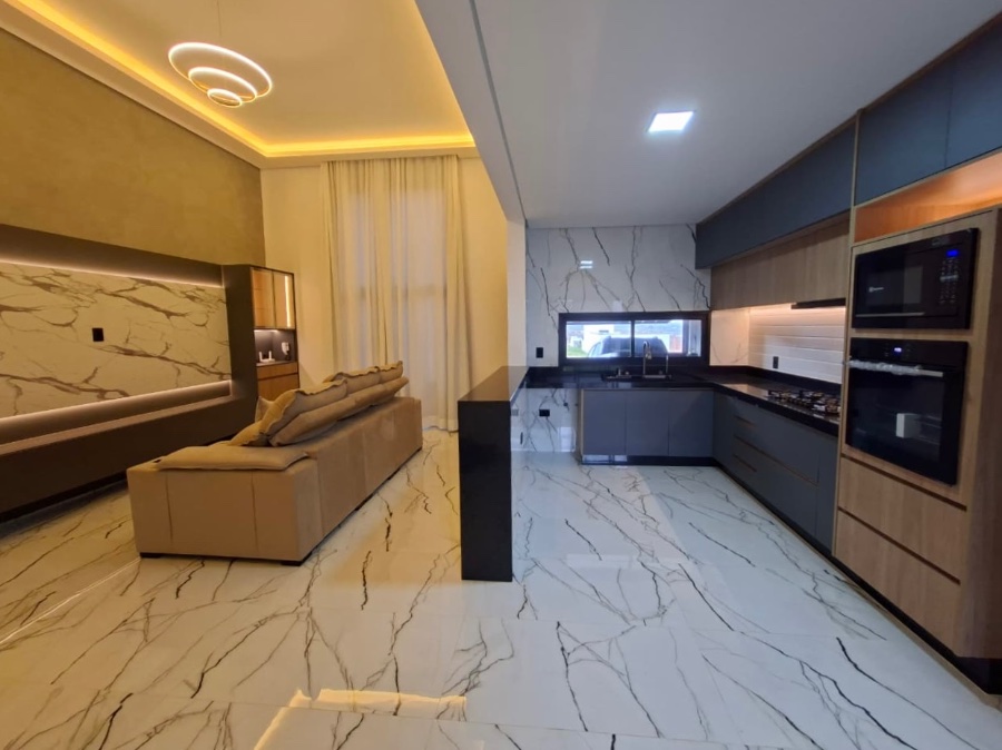 Casa à venda no bairro Ipês – Conforto, modernidade e espaço para sua família!