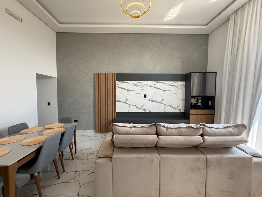 Casa à venda no bairro Ipês – Conforto, modernidade e espaço para sua família!