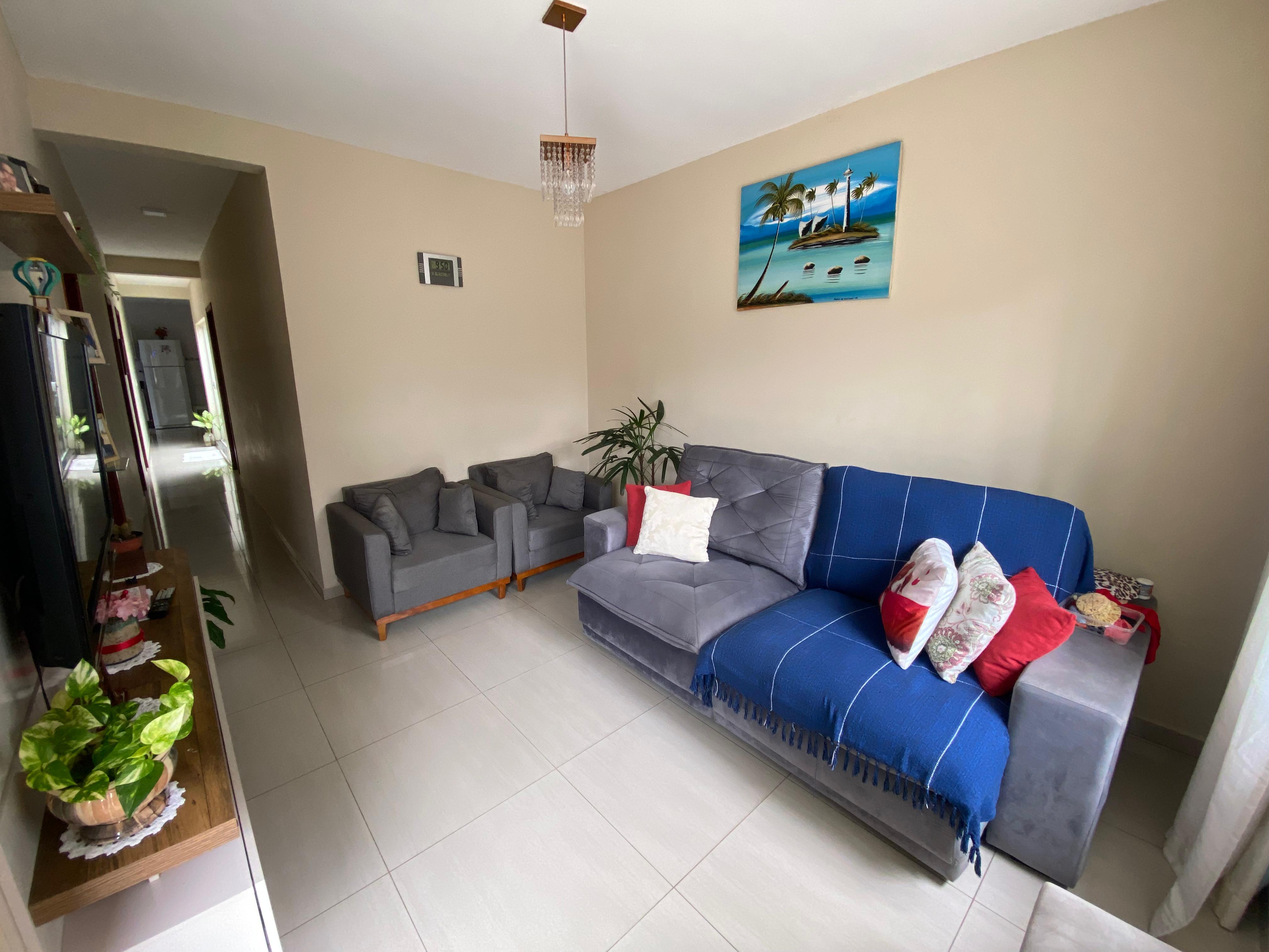 Casa à Venda no Bairro Vitiello – 3 Quartos, 1 Suíte e Área Gourmet