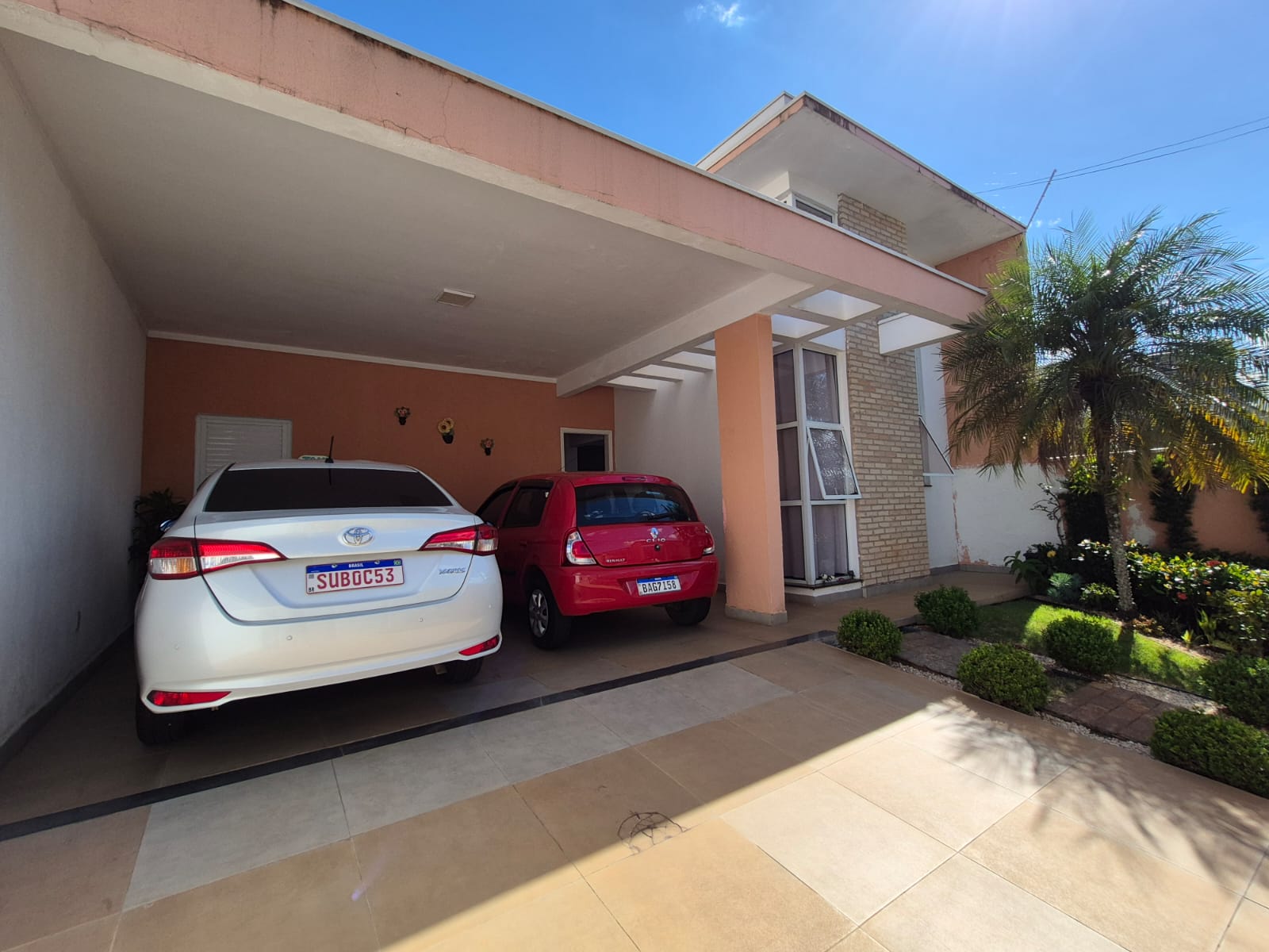 Casa Moderna com Piscina no Jardim Residencial Primavera III – Boituva