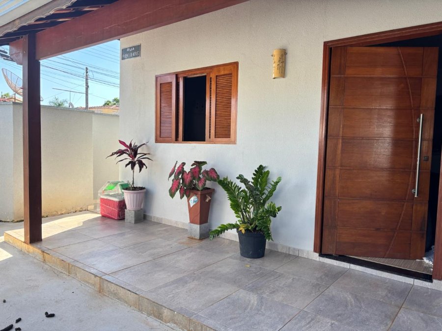 Casa no Bairro Nossa Sra de Lourdes em Cerquilho