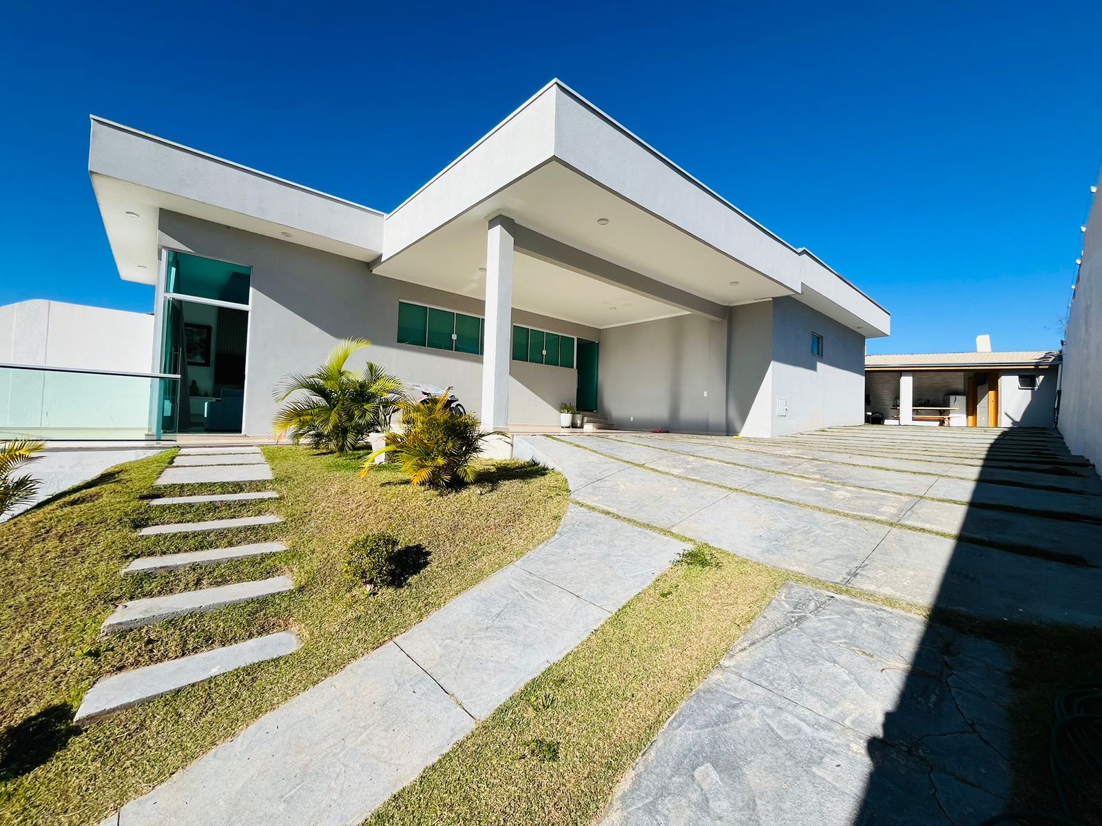 Casa - Venda, Jardim Itália, Serra Negra, SP