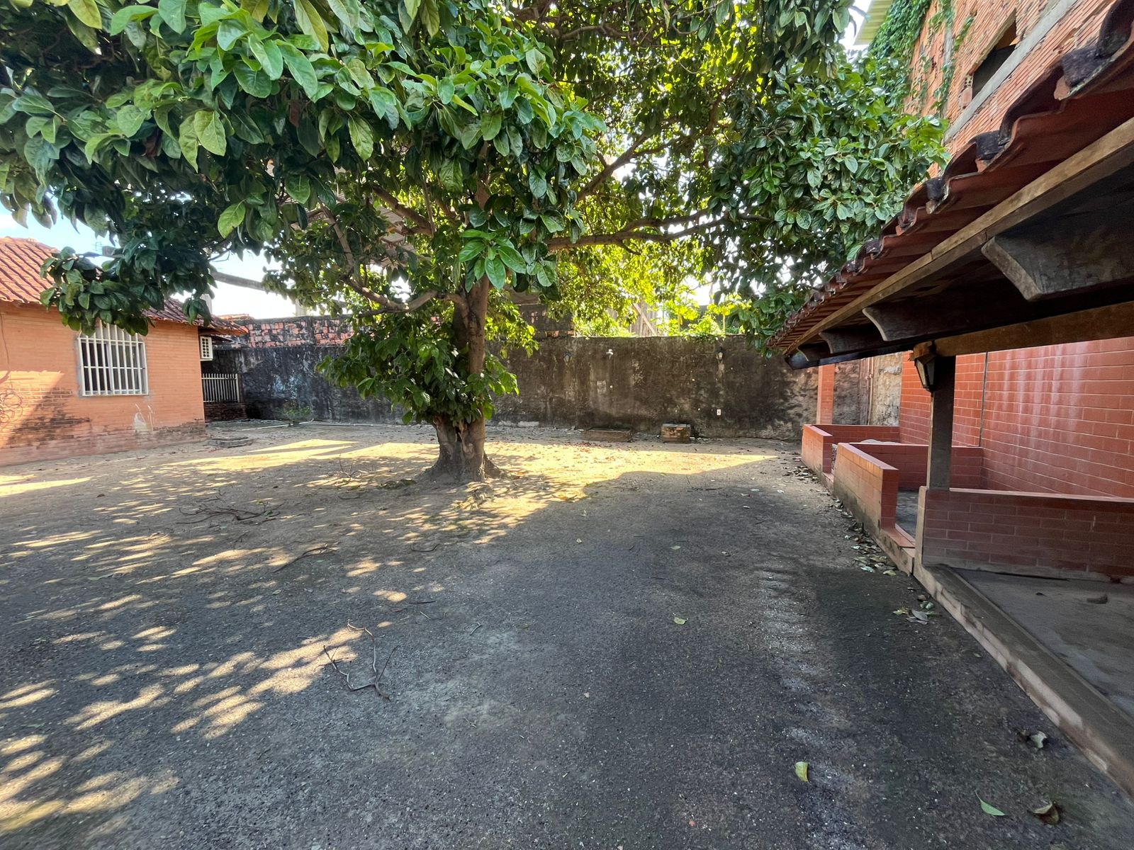 Vendo Casa Cachoeirinha com Quintal Amplo e Garagem