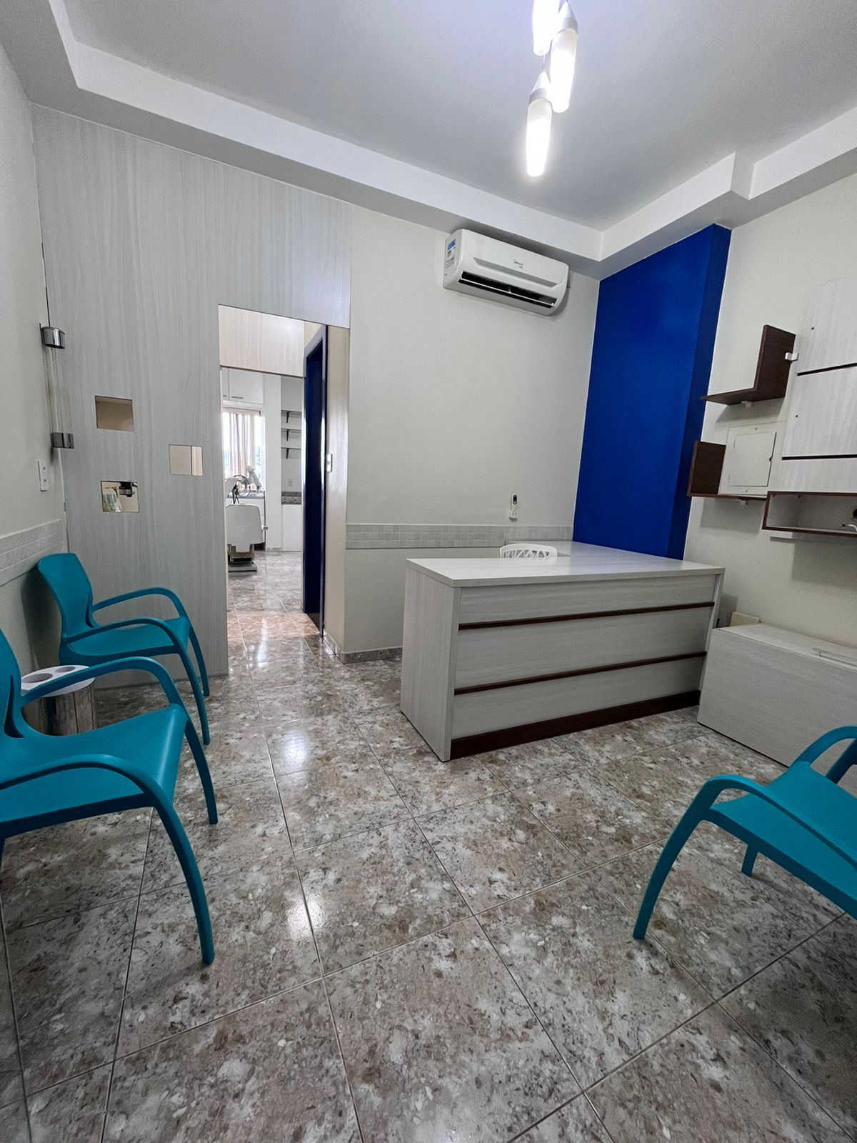 Vendo Sala Comercial - Cemom