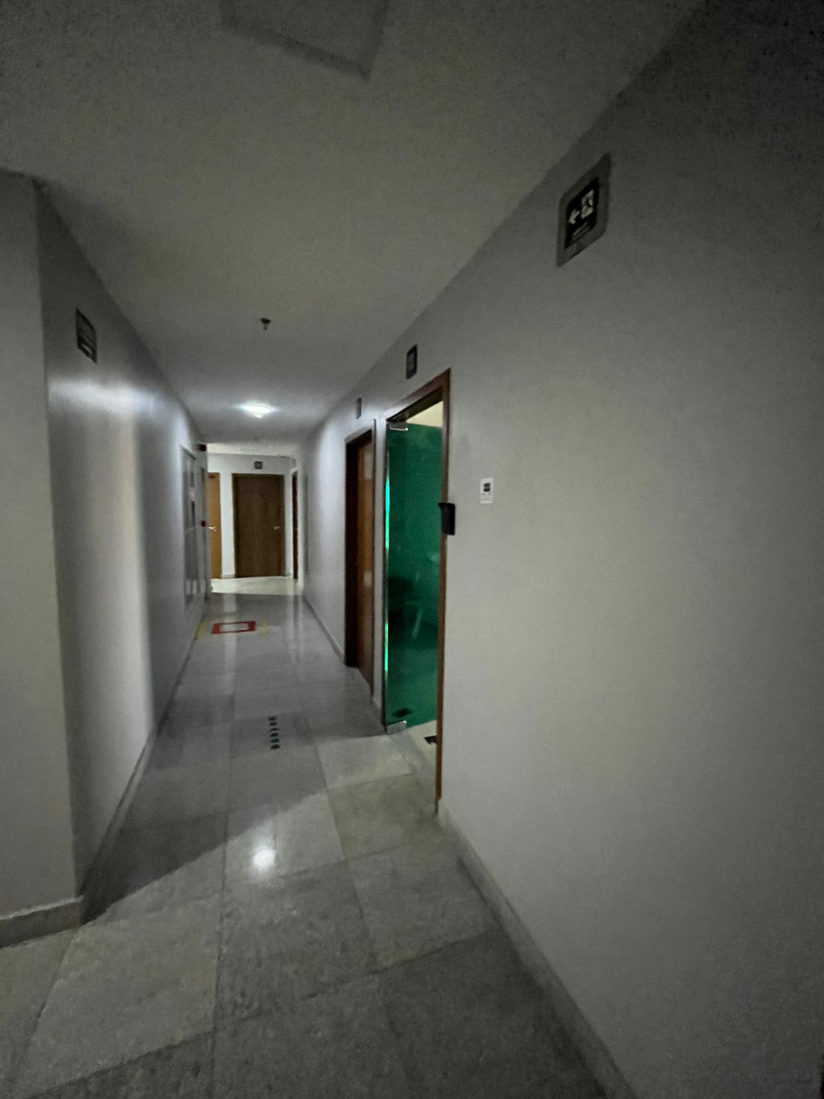 Alugo Sala 40m² - Skye Platinum Office
