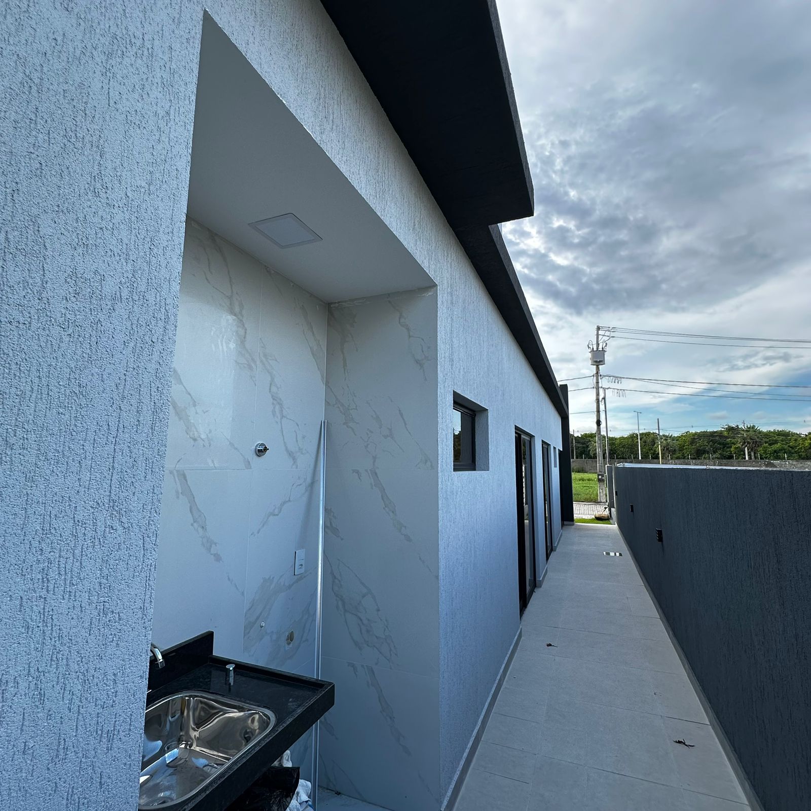 Casa de condomínio fechado, com 3 quartos e 98m² - Muçumagro, João Pessoa/PB
