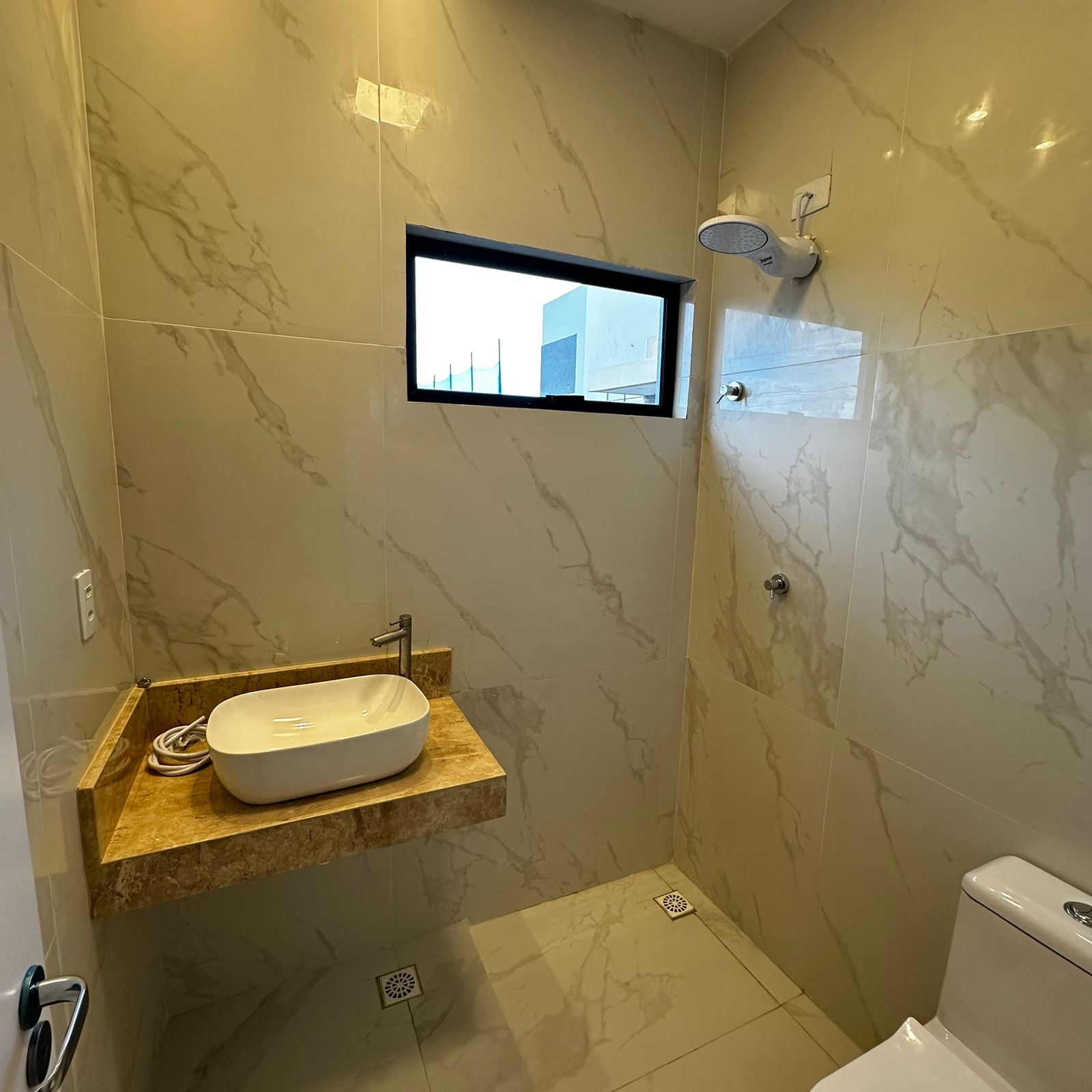 Casa de condomínio fechado, com 3 quartos e 98m² - Muçumagro, João Pessoa/PB