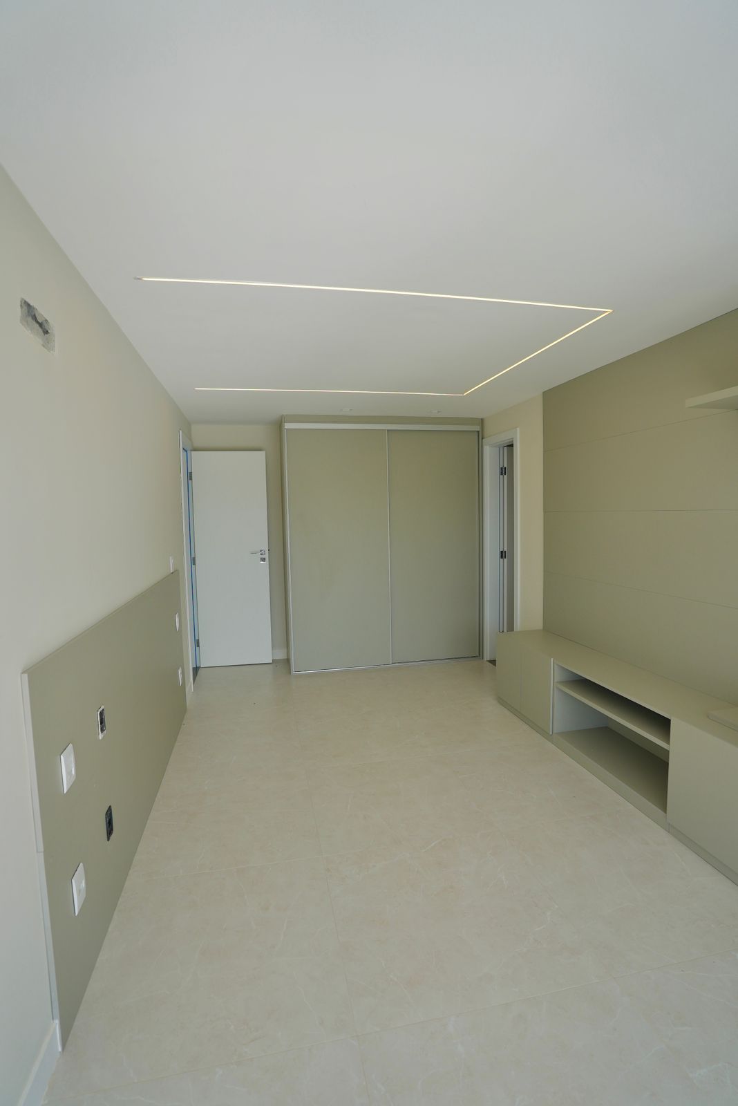 Casa à venda em Alphaville Litoral Norte 3 - Abrantes