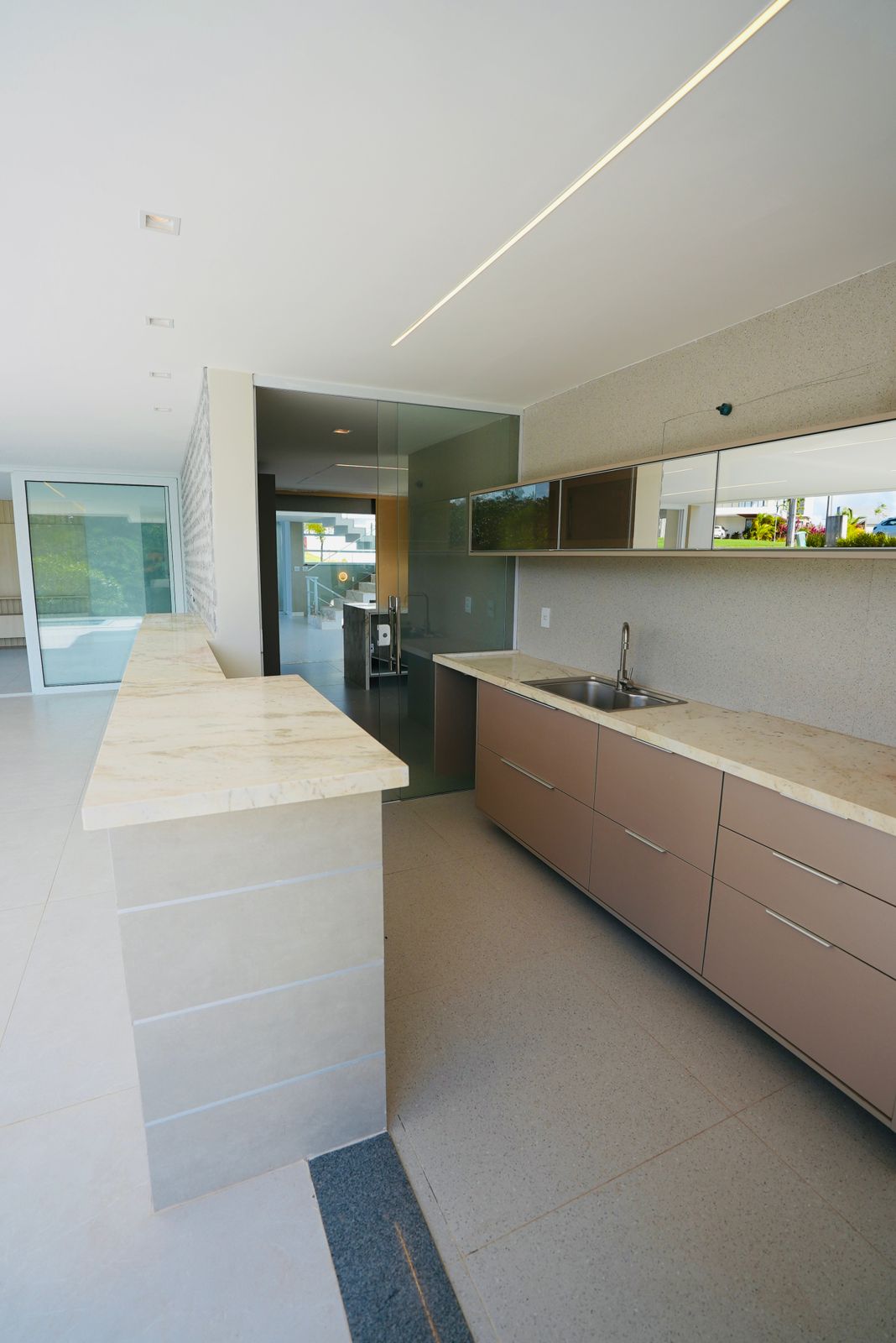 Casa à venda em Alphaville Litoral Norte 3 - Abrantes