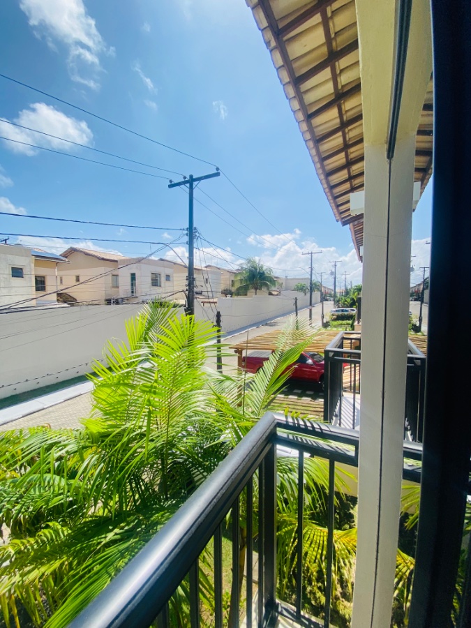 Casa a venda com 4 suítes, sendo 1 térrea em Abrantes (Alphaville)