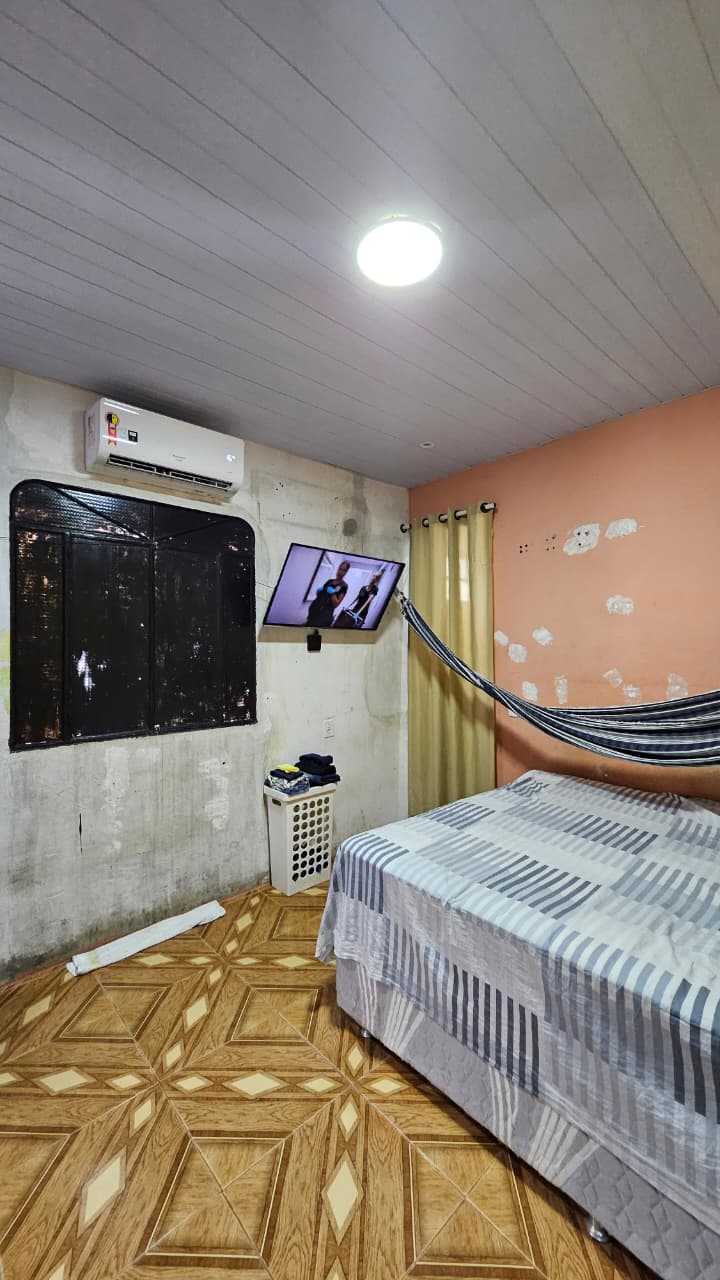 ATENÃO INVESTIDORES!  Venda – Casa Duplex com Excelente Localização no Conjunto dos Industriários