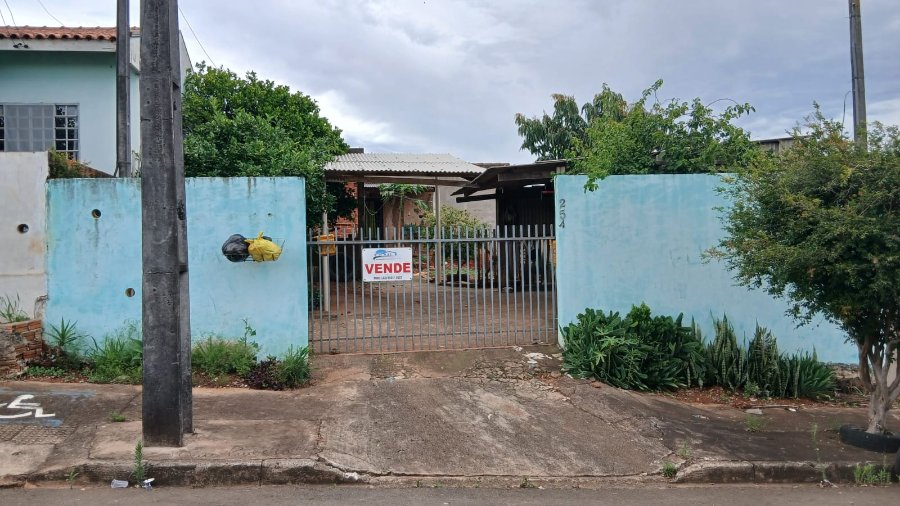 VENDE-SE CASA NO JARDIM LEFFERS, ARAPOTI/PR.