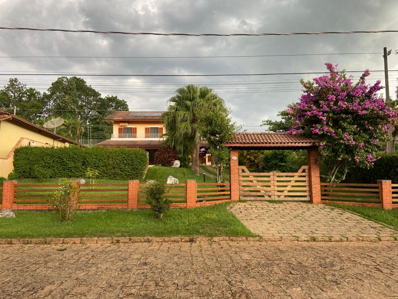 Casa em condomínio - Venda