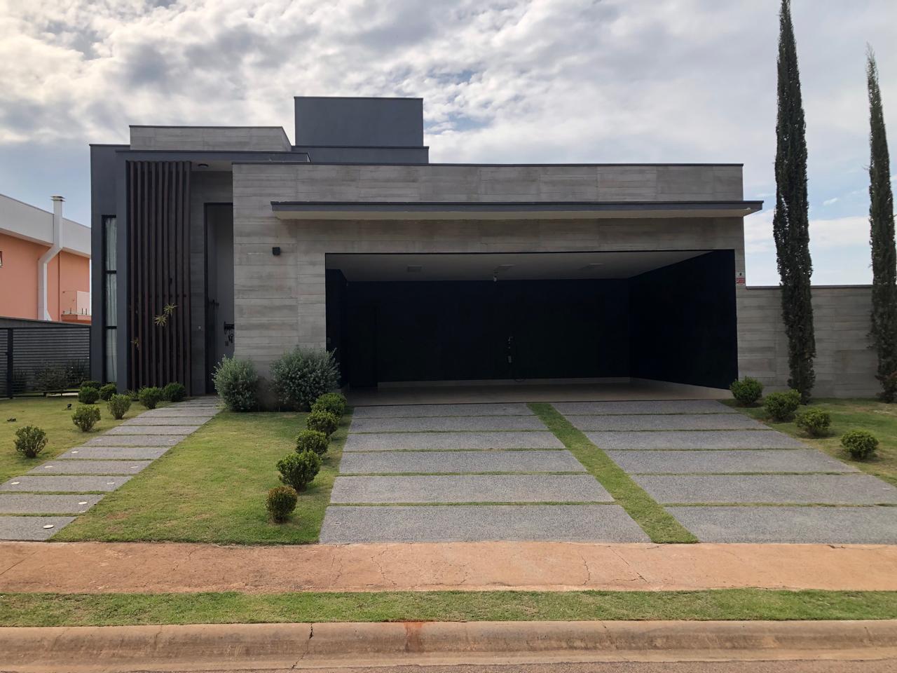 Casa em condomínio - Venda