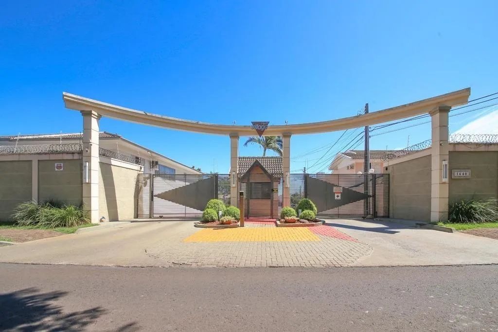 Casa em condomínio