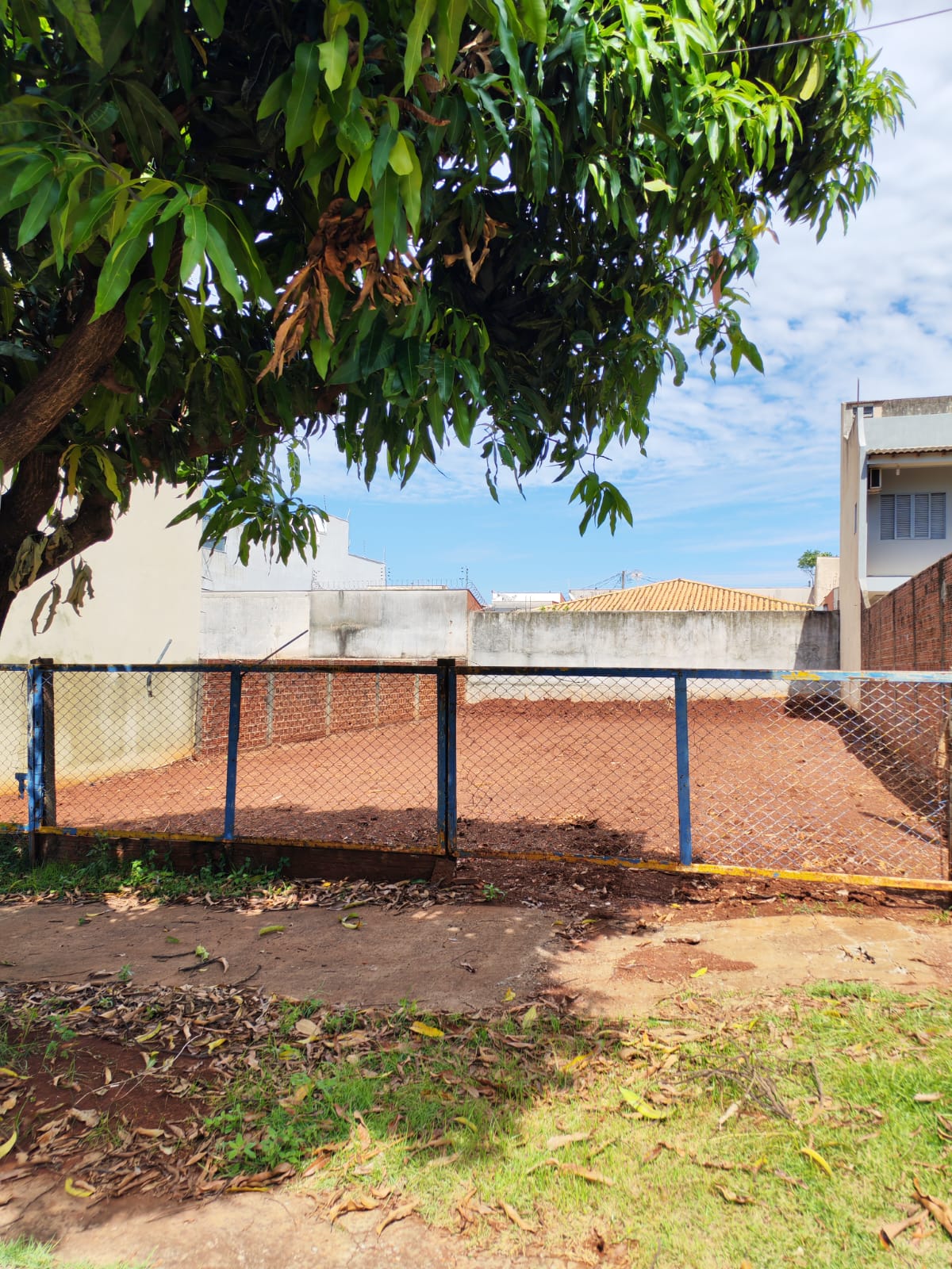 Terreno comercial